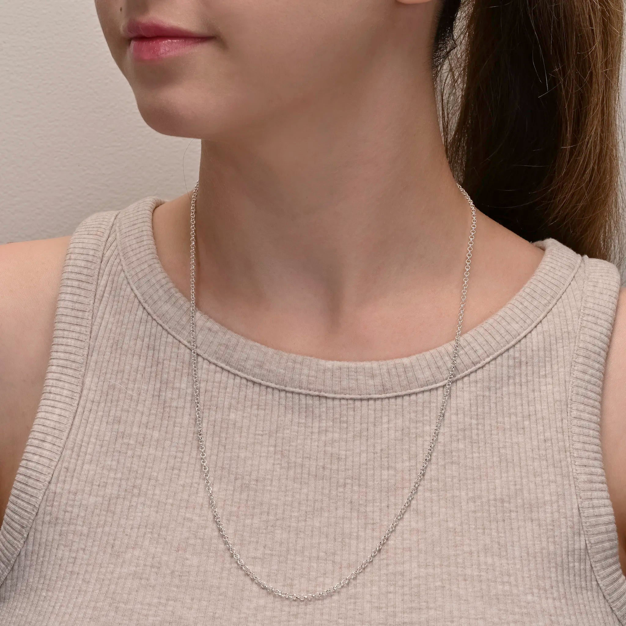 Close-up detail of Small Rolo Link Silver Chain 3mm